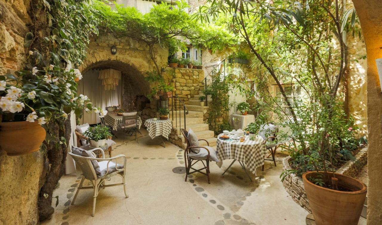 La Cordiere Otel Lourmarin Dış mekan fotoğraf